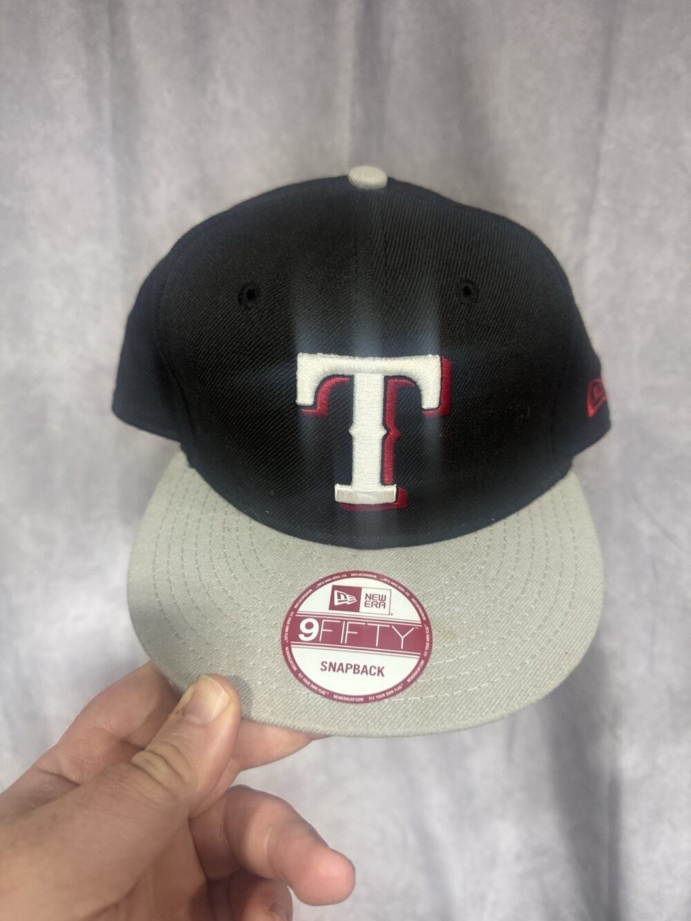 Texas Rangers New Era 9FIFTY adjustableHat Black Gray Elephant Print Brim MLB.